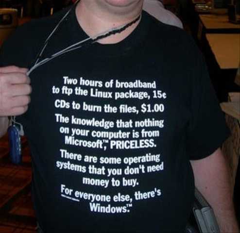 [linux_versus_windows_tshirt.jpg]