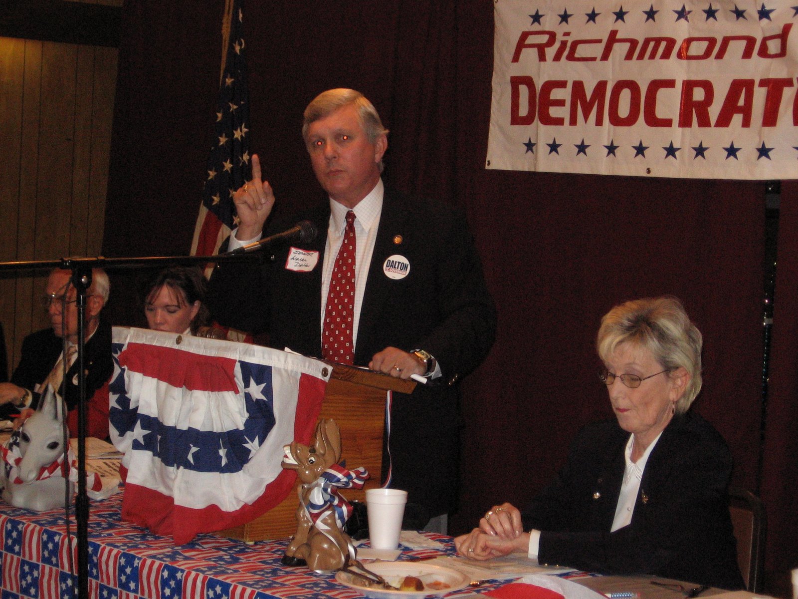 [2007+-+MDG+Democratic+Dinner+&+Rally+-+Nov+8+-+photos+005.jpg]