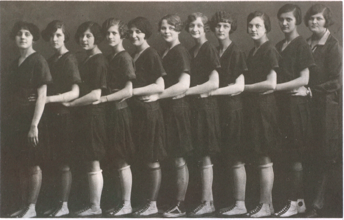 [1926-27_Girls_Basketball.jpg]