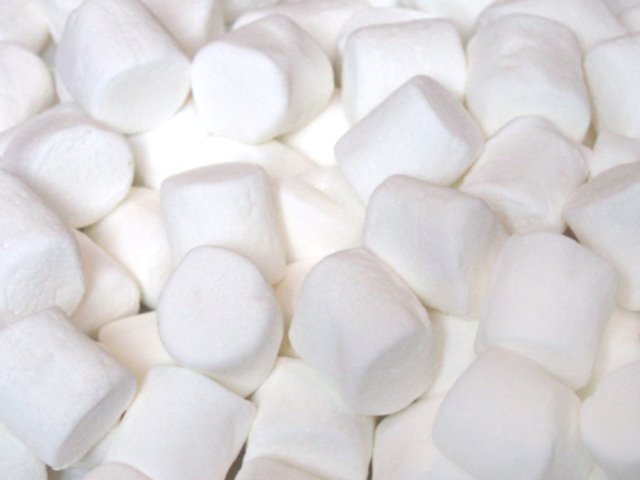 [marshmallows1.bmp]