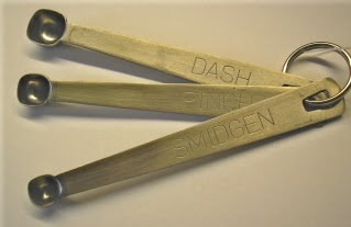 Vintage Ekco Measuring Spoons Dash Pinch and Smidgen -  Hong Kong