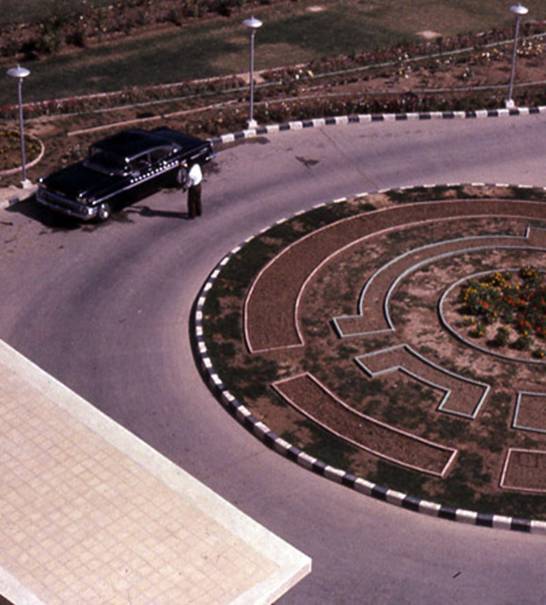 [Baghdad+roundabout+1960.jpg]