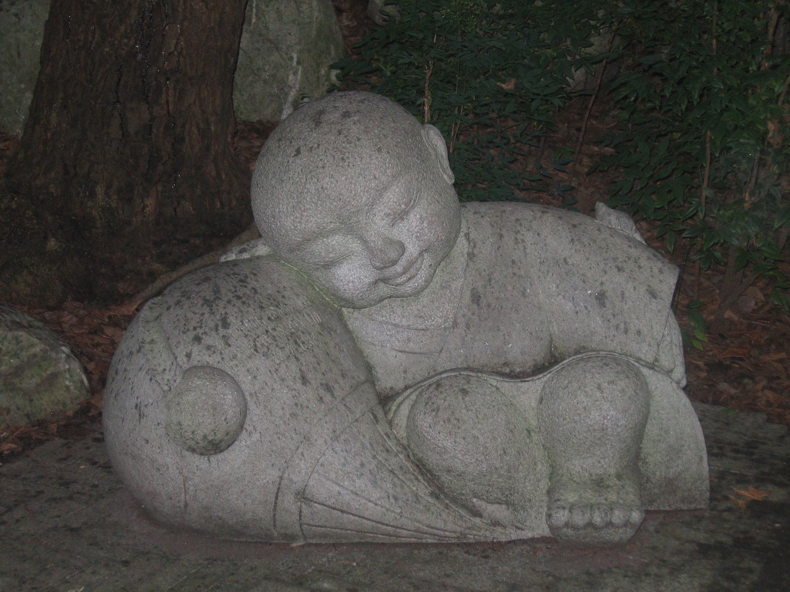 [20071216+Sleeping+Buddha+Baby.JPG]