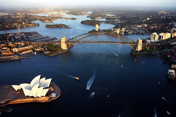 [Sydney_Harbour_Bridge04.jpg]