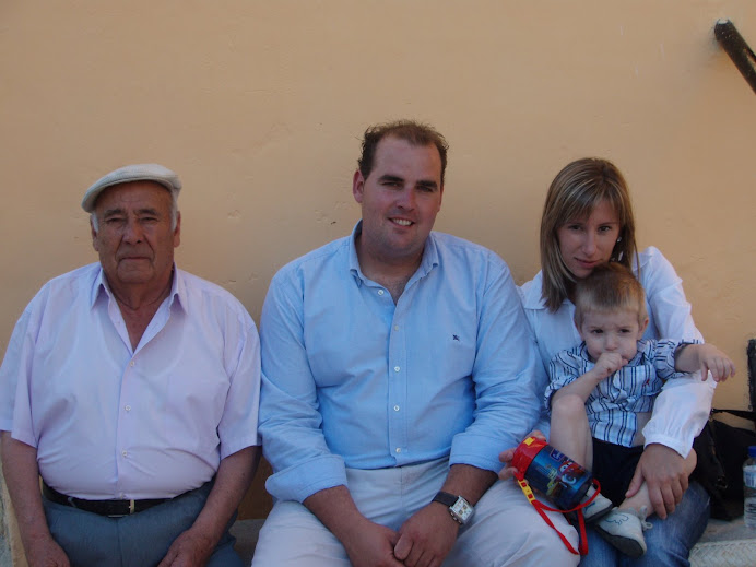 Con mi abuelo,Dani y mi sobrino Juan