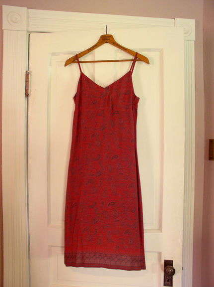 [red+dress+resized.JPG]