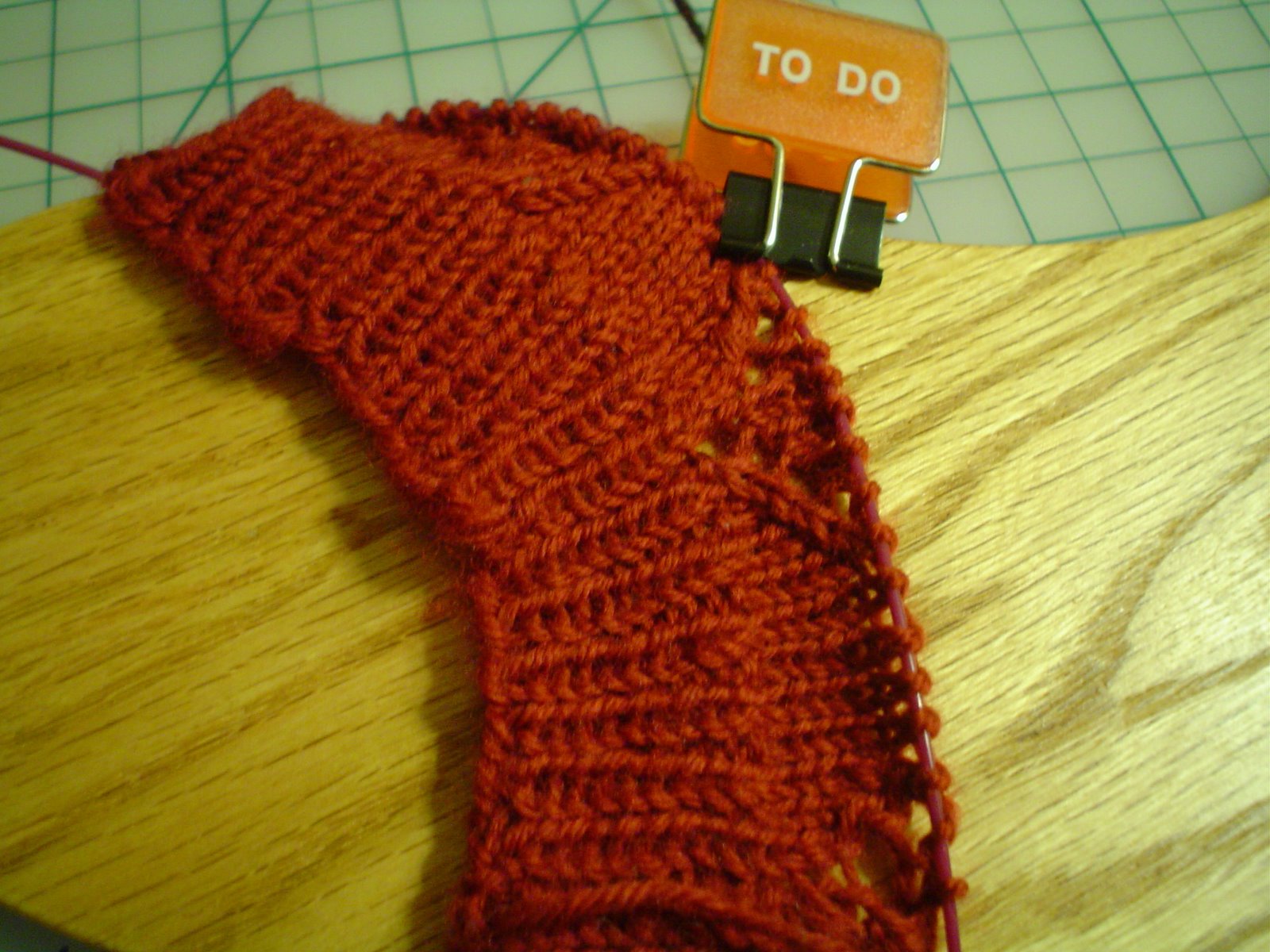 [Knit+Alongs+Socks+004.jpg]