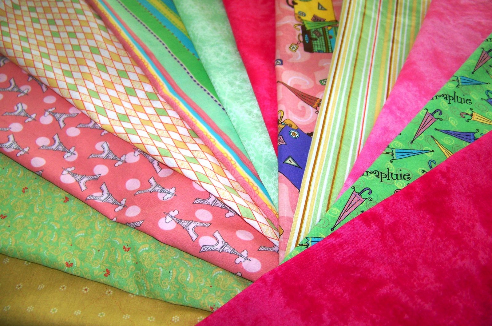 [baby+quilt+fabric+011.JPG]