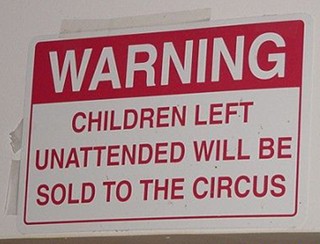 [unattended-children-sign[1].jpg]