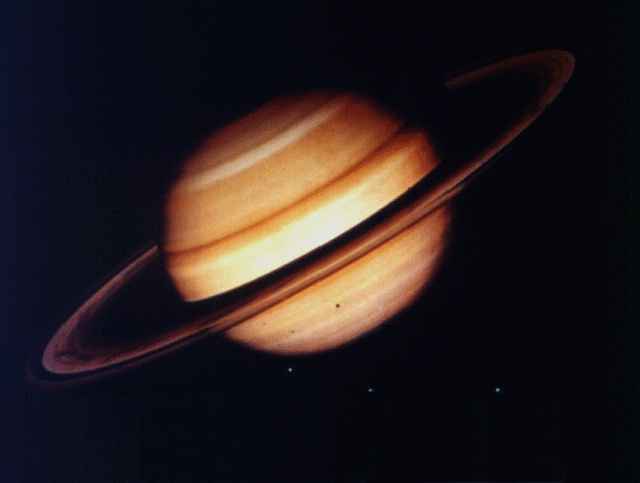 [Bolero+com+Saturno.jpg]