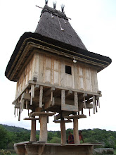 A Fataluku House