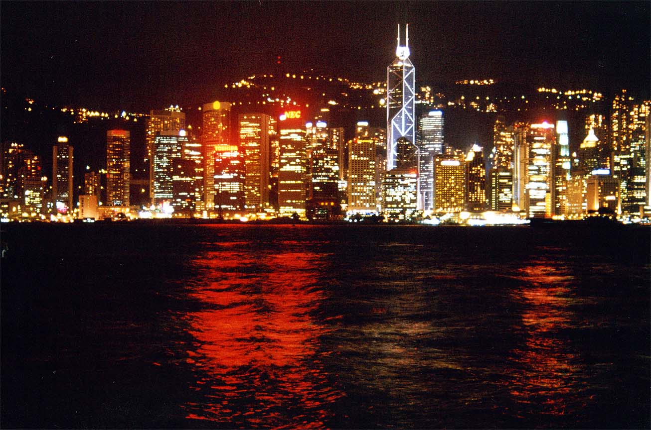 [HKG+Hong+Kong+Island+Skyline+by+night.jpg]