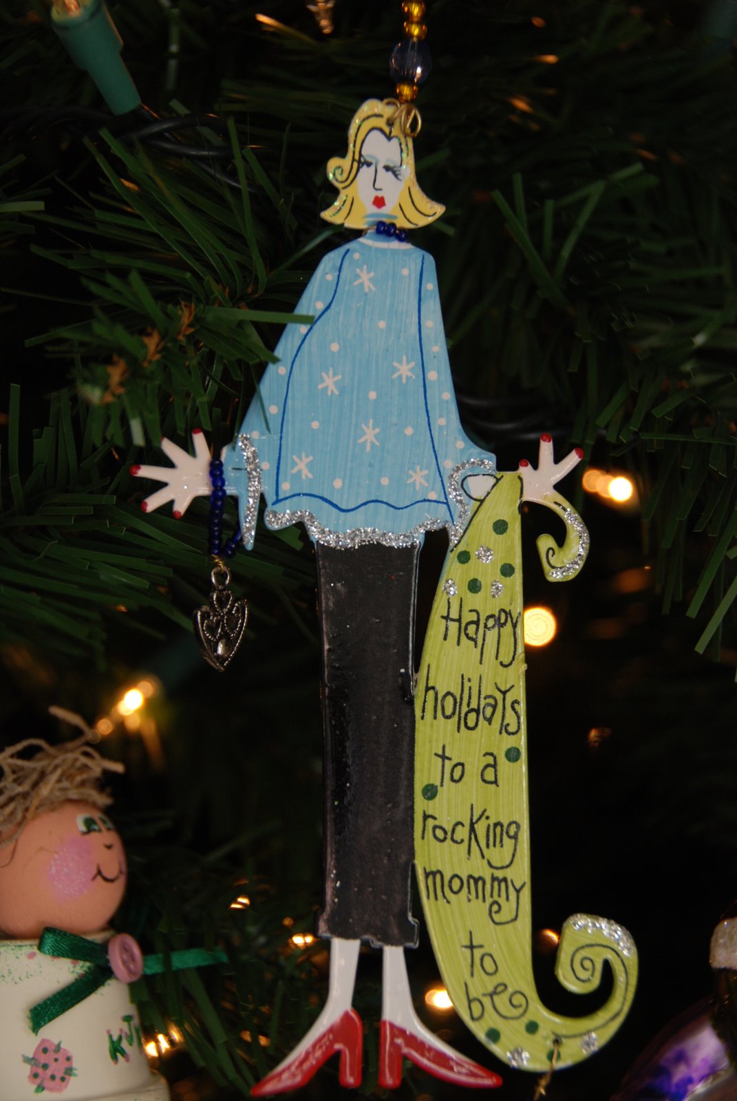 [Puppets+and+Christmas+Ornaments+050.JPG]