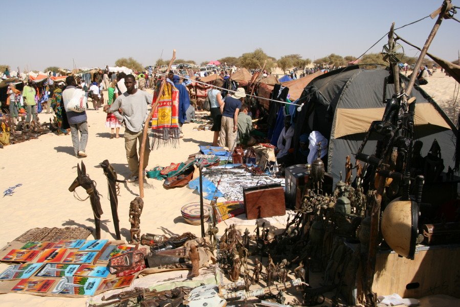 [Mali+297+festival+market.jpg]