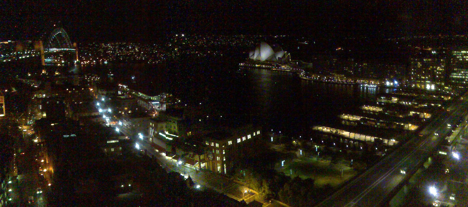 [Sydney+harbour+paranoma.jpg]