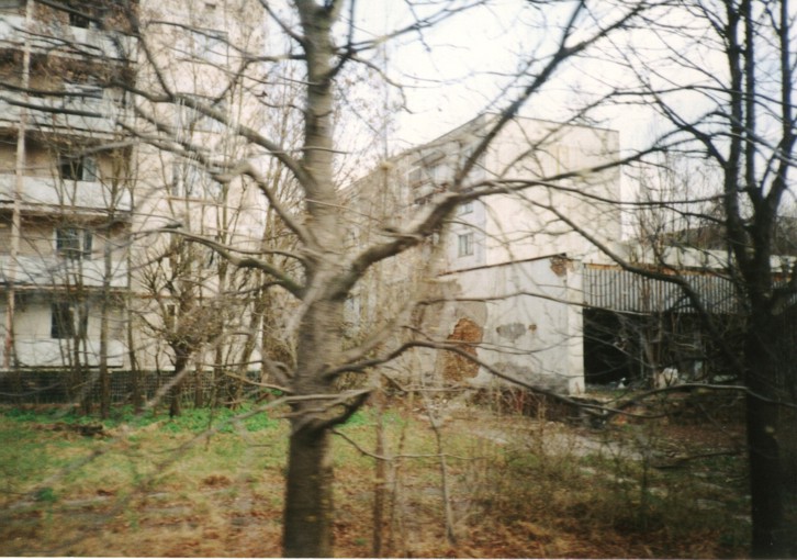 [Pripyat,_Ukraine,_abandoned_city.jpg]