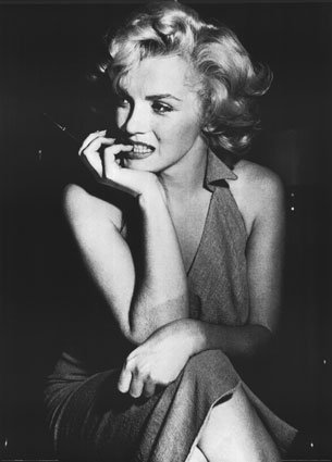 [Marilyn-Monroe---Dress-Poster-C10207015.jpg]