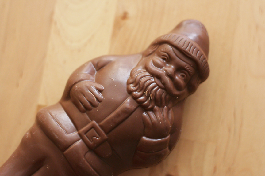 [chocolate+santa.jpg]