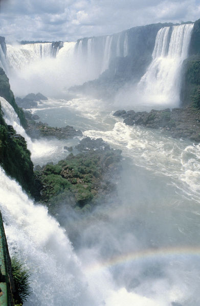 [cataratas-Iguacu.jpg]