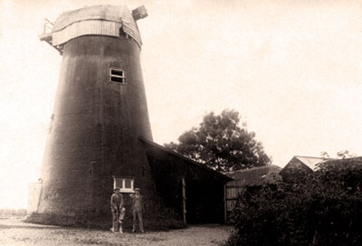 [hempnall-towermill-1937.jpg]