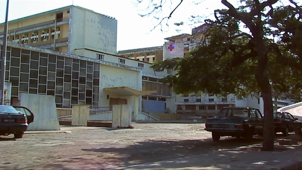 [Moz_Maputo_nossaZona_hospital.bmp]